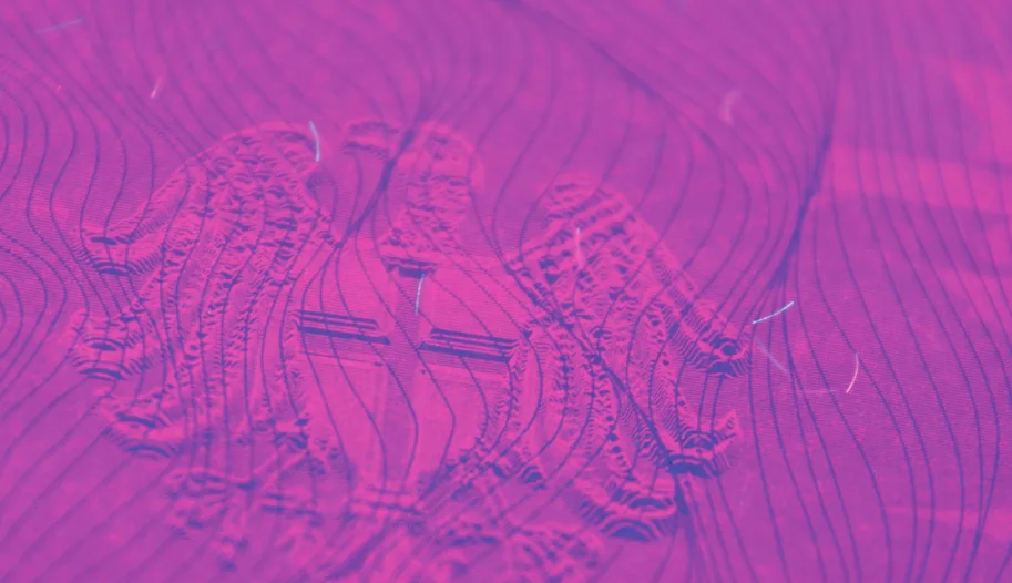 Fondo en relieve bajo UV